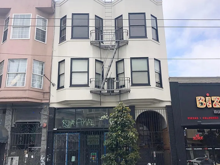 1459 Haight St #5 — Photo 2