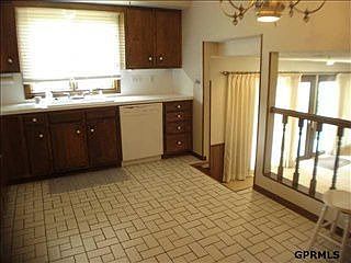 3rd image of 12352 Rose Ln