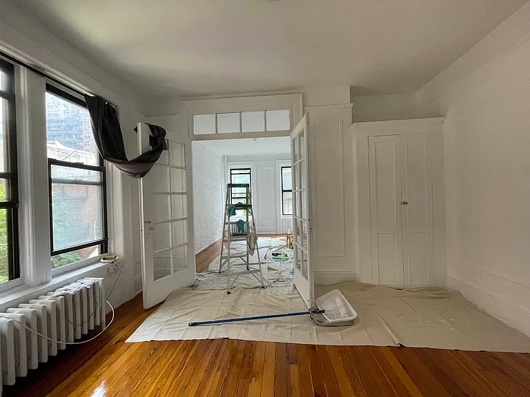 226 E 83rd St #26 — Photo 4