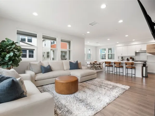 146 Fable, Irvine, CA 92618