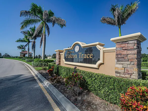 2155 CROWNED EAGLE Circle SW, Vero Beach, FL 32962