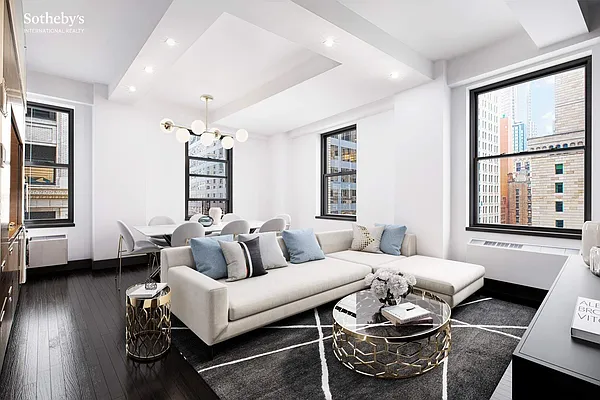 Sold by Sotheby's International Realty | media 1