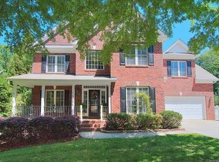 14215 Harvington Dr, Huntersville, NC 28078