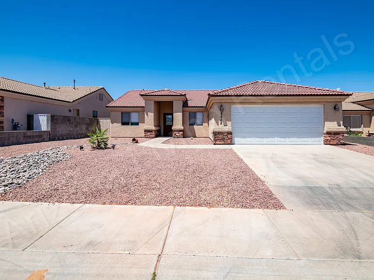 2855 N Melody St — Photo 1