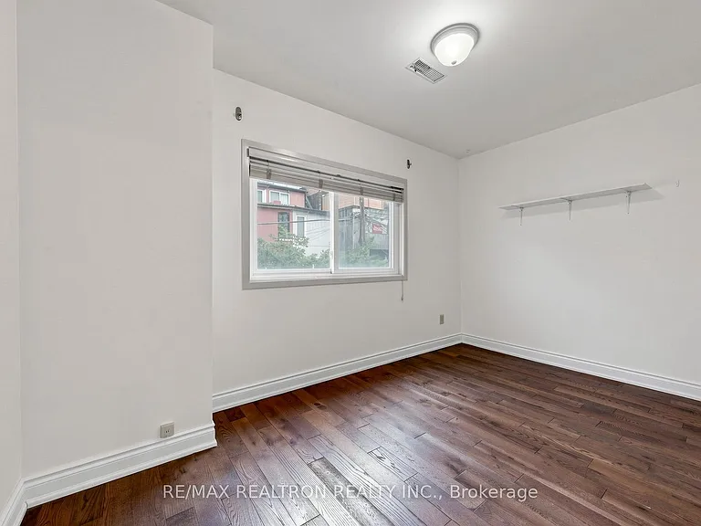 30 McGill St — Photo 20