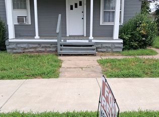 510 W 10th Ave, Hutchinson, KS 67501