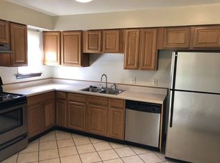 1472 E Tanners Creek Dr, Norfolk, VA 23513