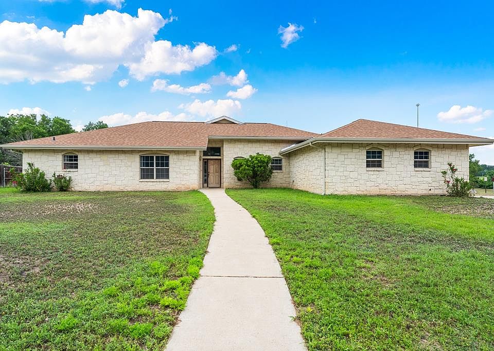 1st image of 1019 Creek Run