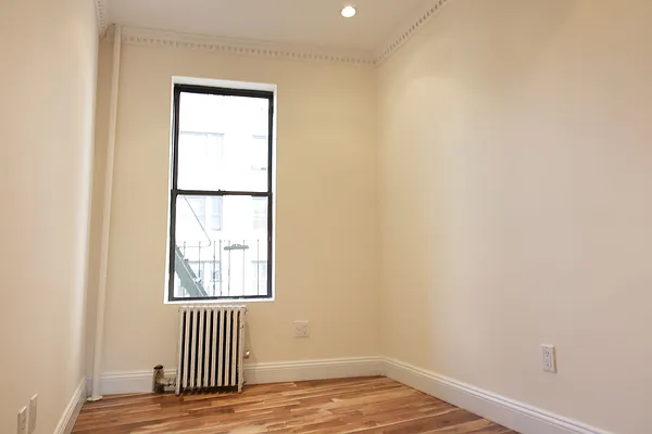 Rented by Blip LLC | media 40