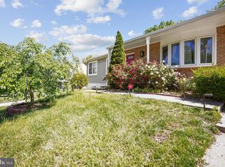7518 Bentree Rd, Fort Washington, MD 20744