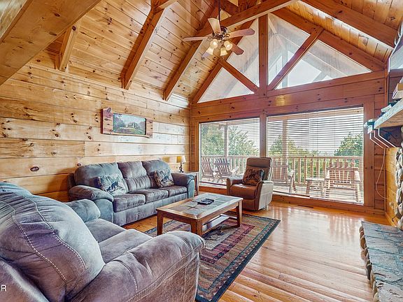 4th image of 3221 Engle Town Rd