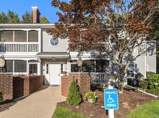 605 Curzon Ct #14, Howell, MI 48843