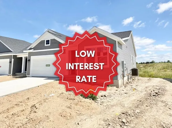 3844 Highbury Dr, Grandville, MI 49418