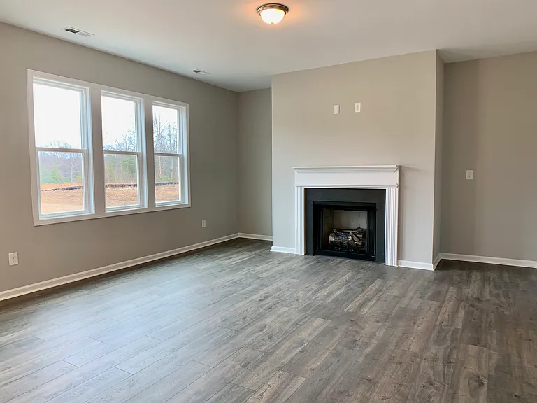 97 Seedling Ct — Photo 3