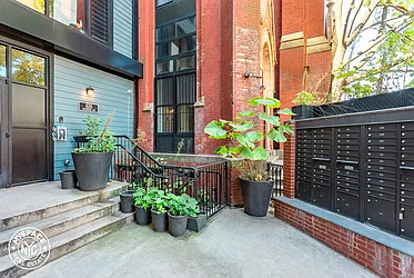 Rented by MySpaceNYC