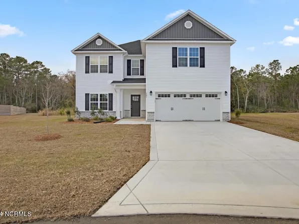 586 White Shoal Way, Sneads Ferry, NC 28460