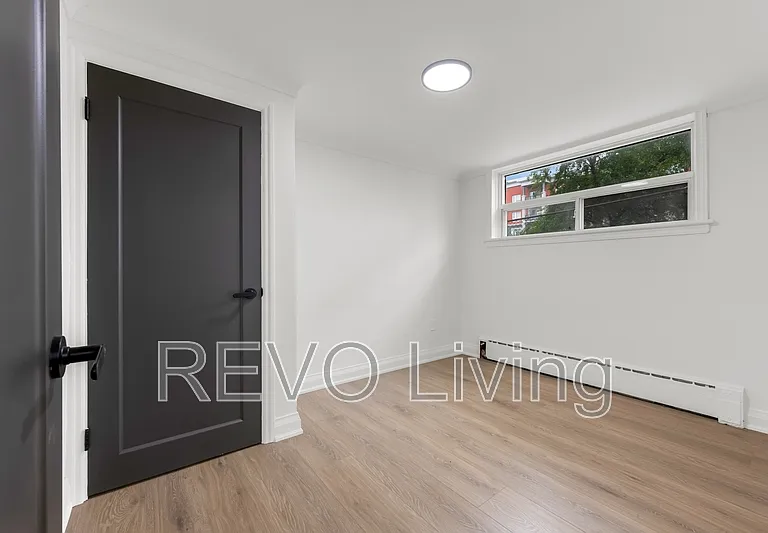 6911 Barker St #6 — Photo 6