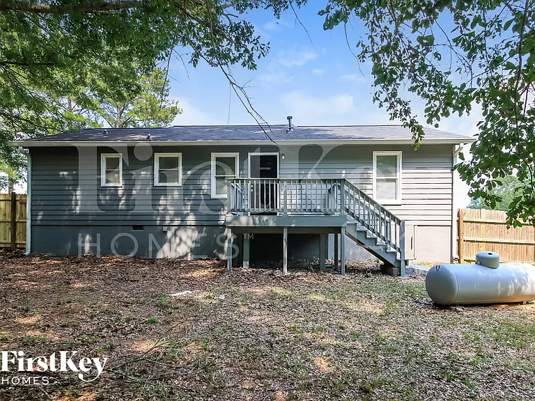 137 Classic Rd — Photo 18
