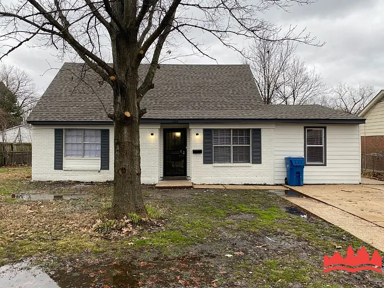 1703 Scottwood St — Photo 3