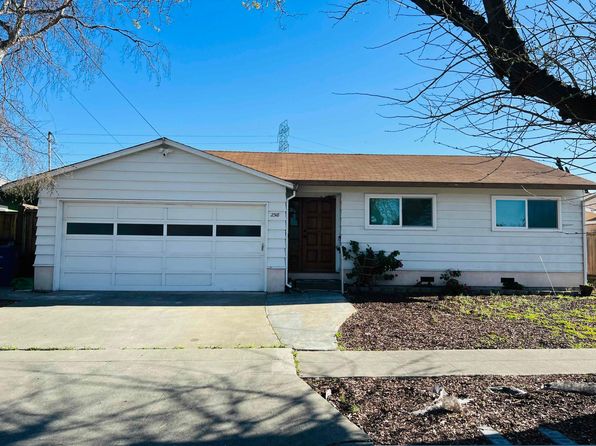 2318 Tahiti St