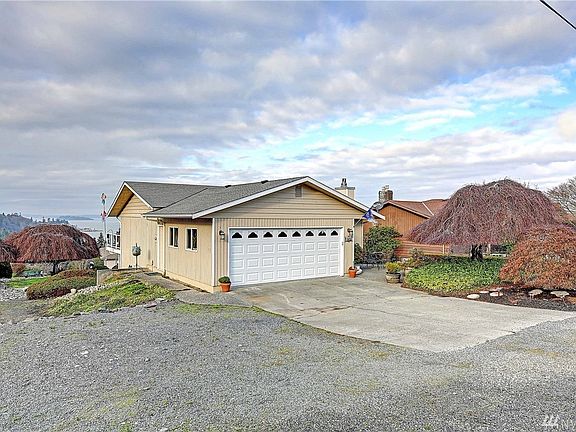 4th image of 1023 Vista Del Monte St