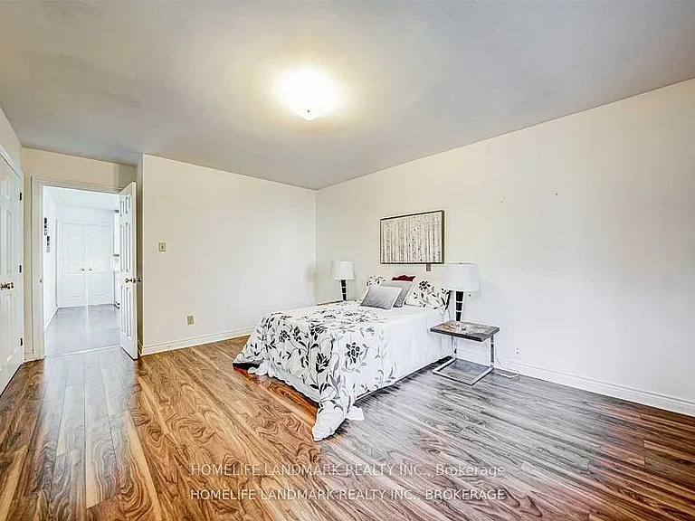44 Frontenac Ave — Photo 11