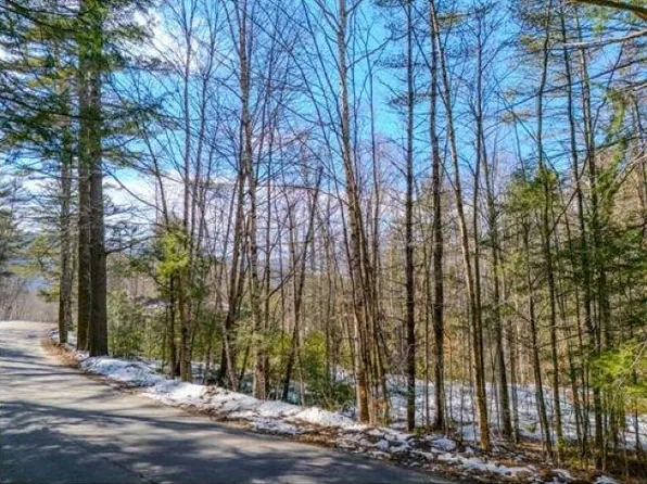 25 Mount Woodlands Road, Thornton, NH 03285