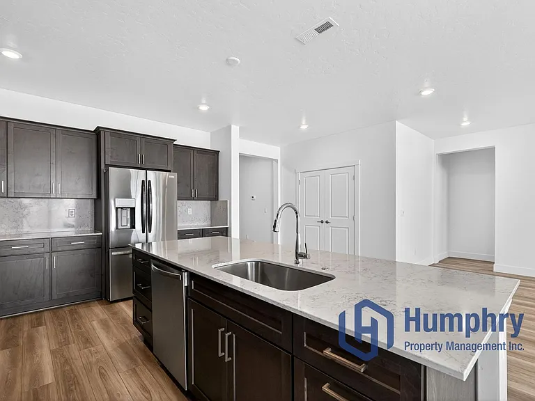 4612 W Wapoot St — Photo 11