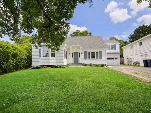 113 Hatherly Rd, Syracuse, NY 13224