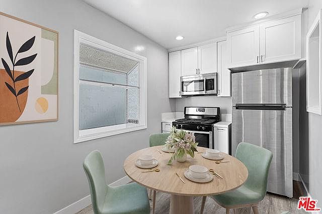 1st image of 105 Roswell Ave #105
