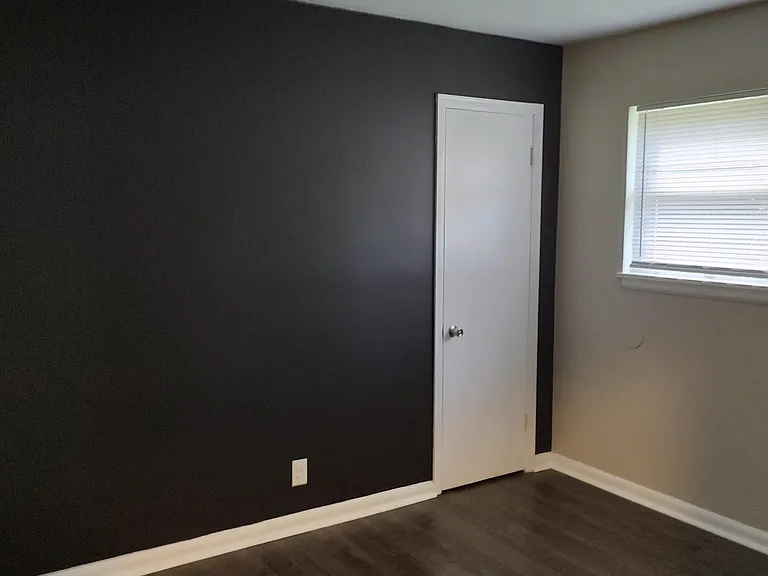 2408 Whitesburg Dr SW #A — Photo 9