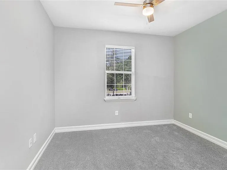 16325 Hyde Manor Dr — Photo 19