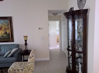 521 Tortola Ave, Tavares, FL 32778