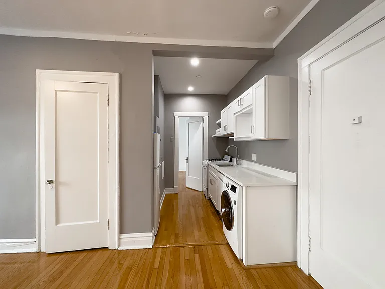 441 W Melrose St #B3 — Photo 5