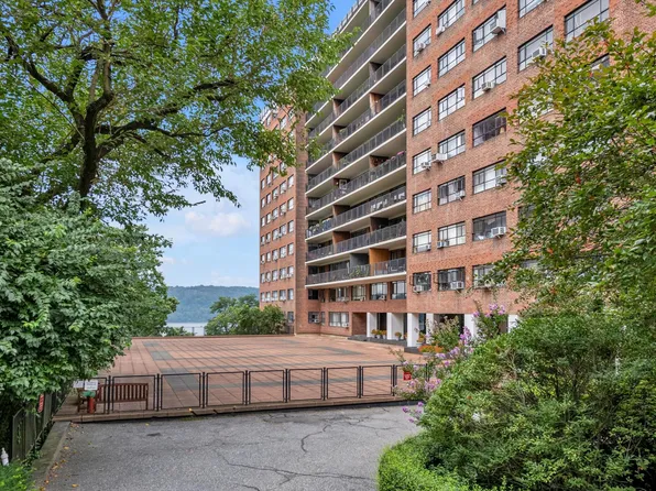 2727 Palisade Avenue 14A image 29 of 30