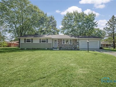 500 Sandalwood Ln, Delta, OH, 43515