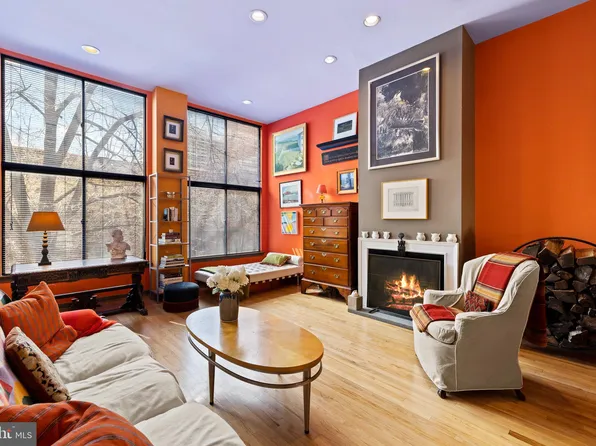1933 Brandywine St, Philadelphia, PA 19130