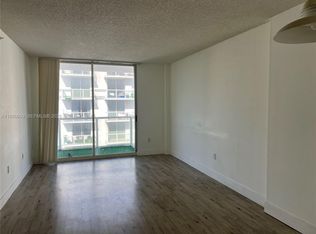 5091 NW 7th St APT 1010, Miami, FL 33126