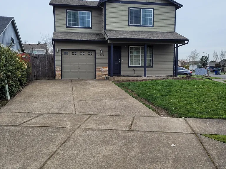 1528 Boulder Creek St SE — Photo 3