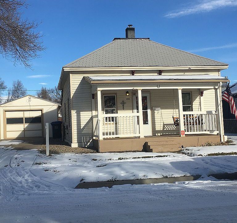 1st image of 515 E 12th St