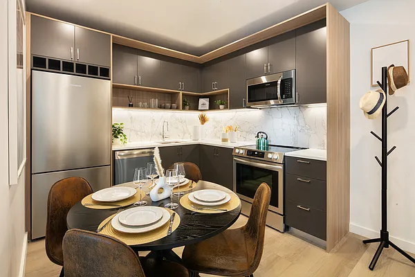 Kitchen, photo 1