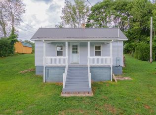 108 Stinger Dr, Ivanhoe, VA 24350