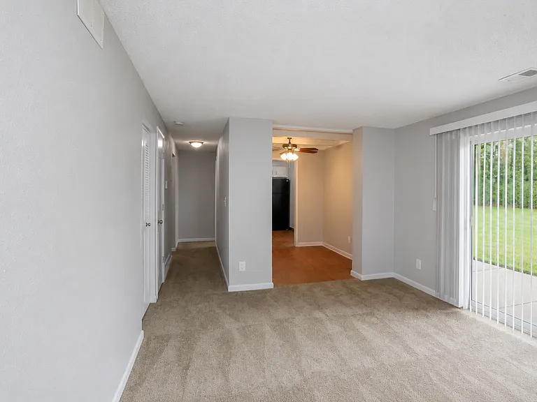 The Flats at Minor Park — Photo 12