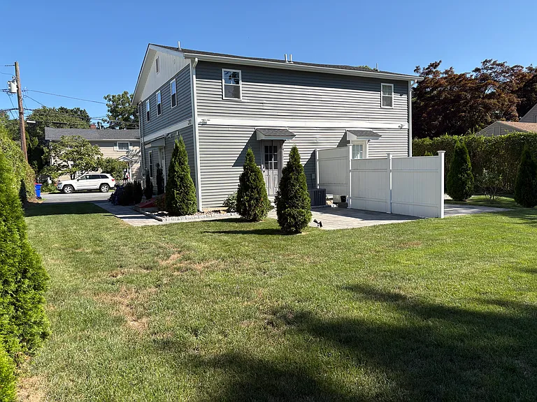 68 Campfield Rd #1 — Photo 4