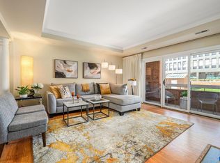 804 E Jefferson St APT D, Charlottesville, VA 22902