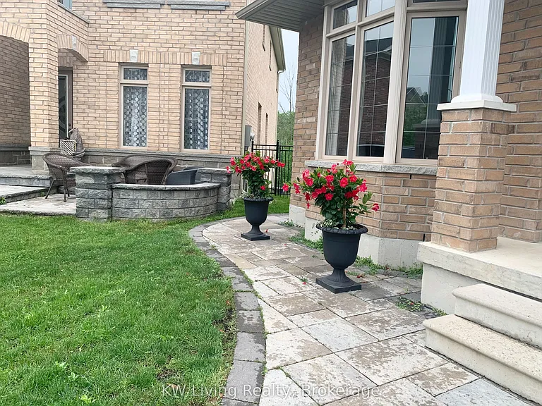 162 Art West Ave #LOWER — Photo 40