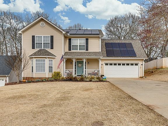 2nd image of 122 Eagleston Ln