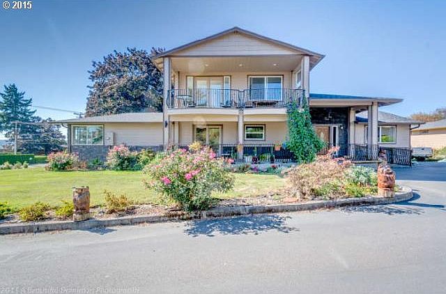 1st image of 7418 SE Evergreen Hwy
