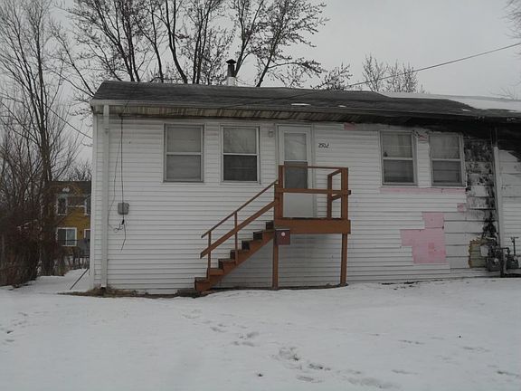 2nd image of 2500 Flint Hills Dr