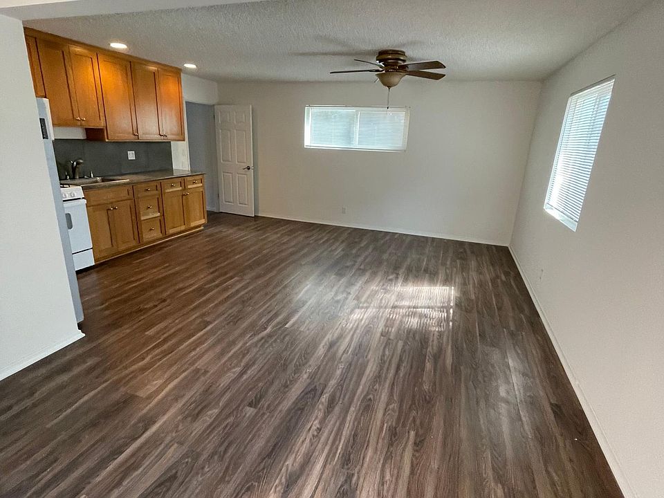 Extra Large Living and Dining Area